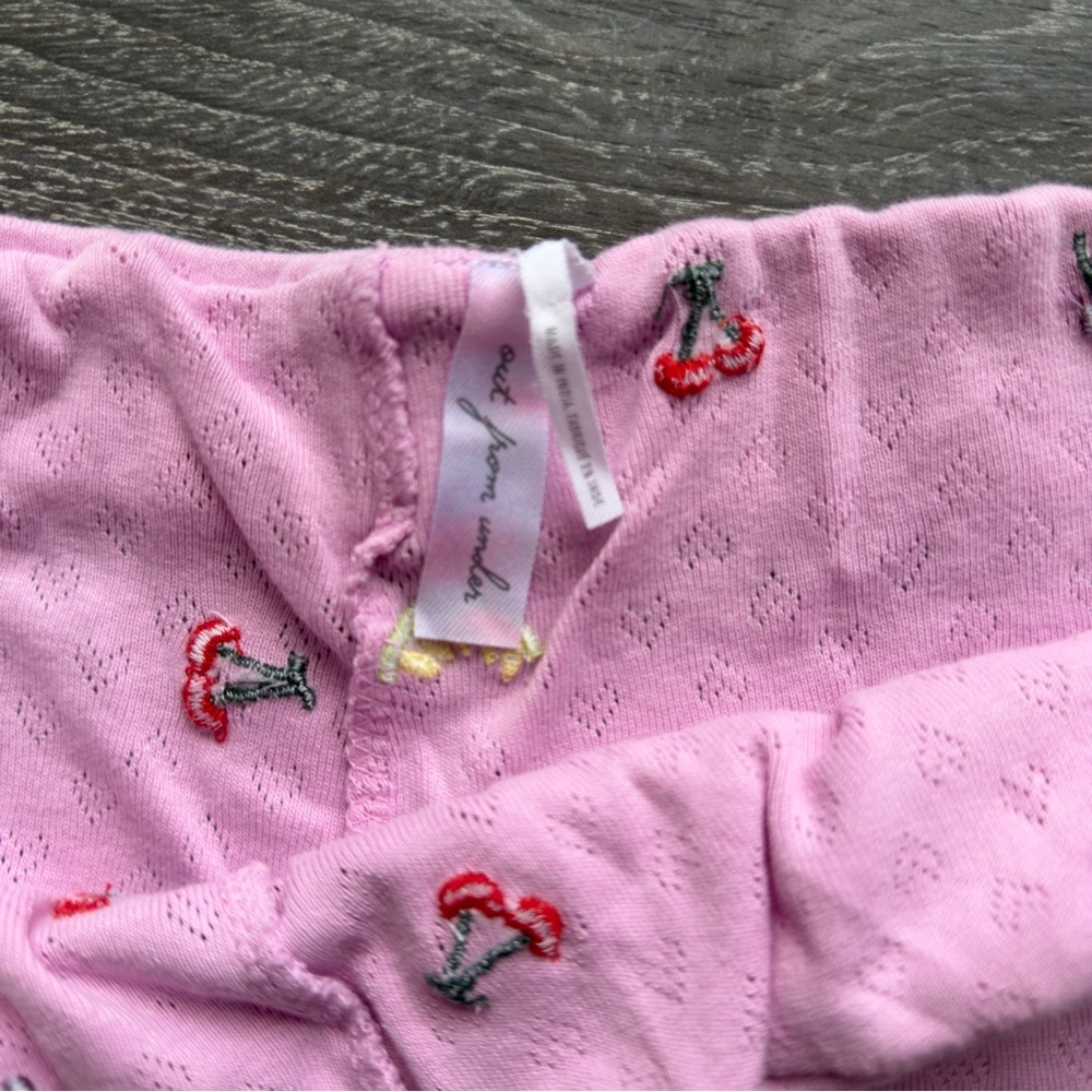 Urban Outfitters Out From Under Pink Primrose Pointelle Micro Shorts Size XL - Picture 3 of 6